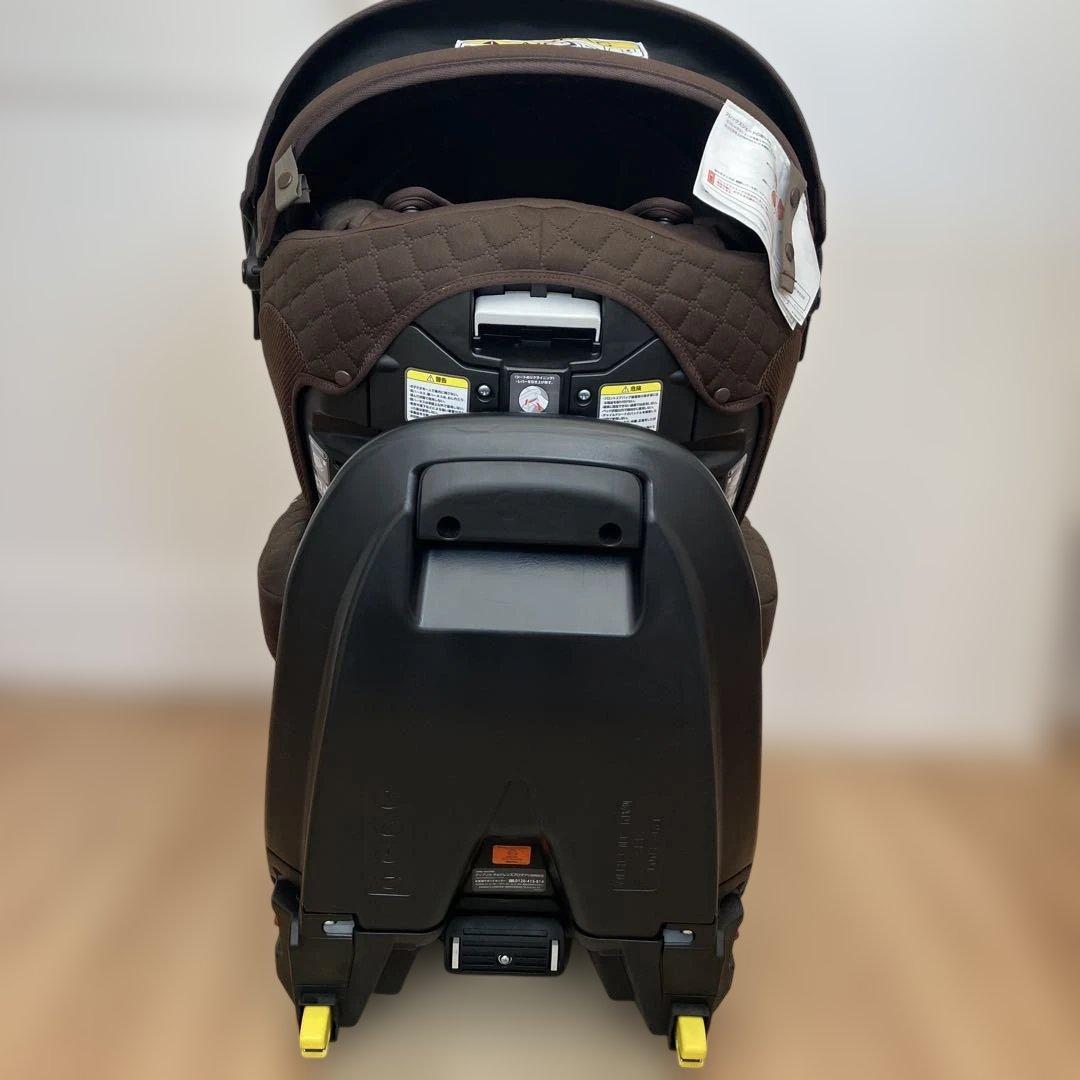 N.G様　Aprica フラディアグロウ　ISOFIX ブラウン