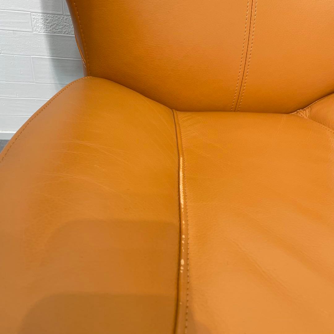 送料込　IDC OTSUKA ドミシール 総革張　アームチェア レザー　オレンジ