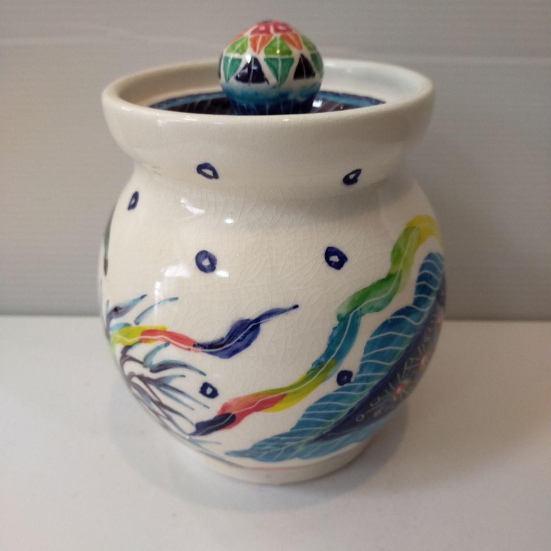 ナツキ　南島焼 沖縄 石垣島 奈美ロリマーさん作品　蓋物大　物入れ　未使用