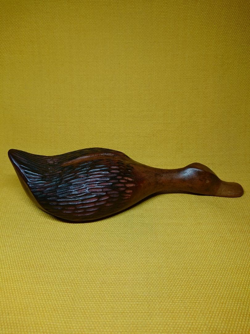 トリ　アヒル　カモ　木彫　オブジェ　置物　インテリア　工芸品　美術品　A1287