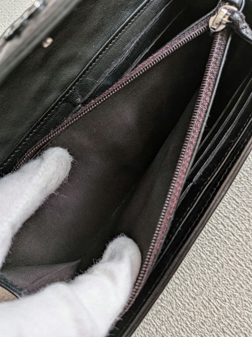 シャネル　フラワーココ型押し長財布　黒　ラムスキン　ショルダー　チェーン