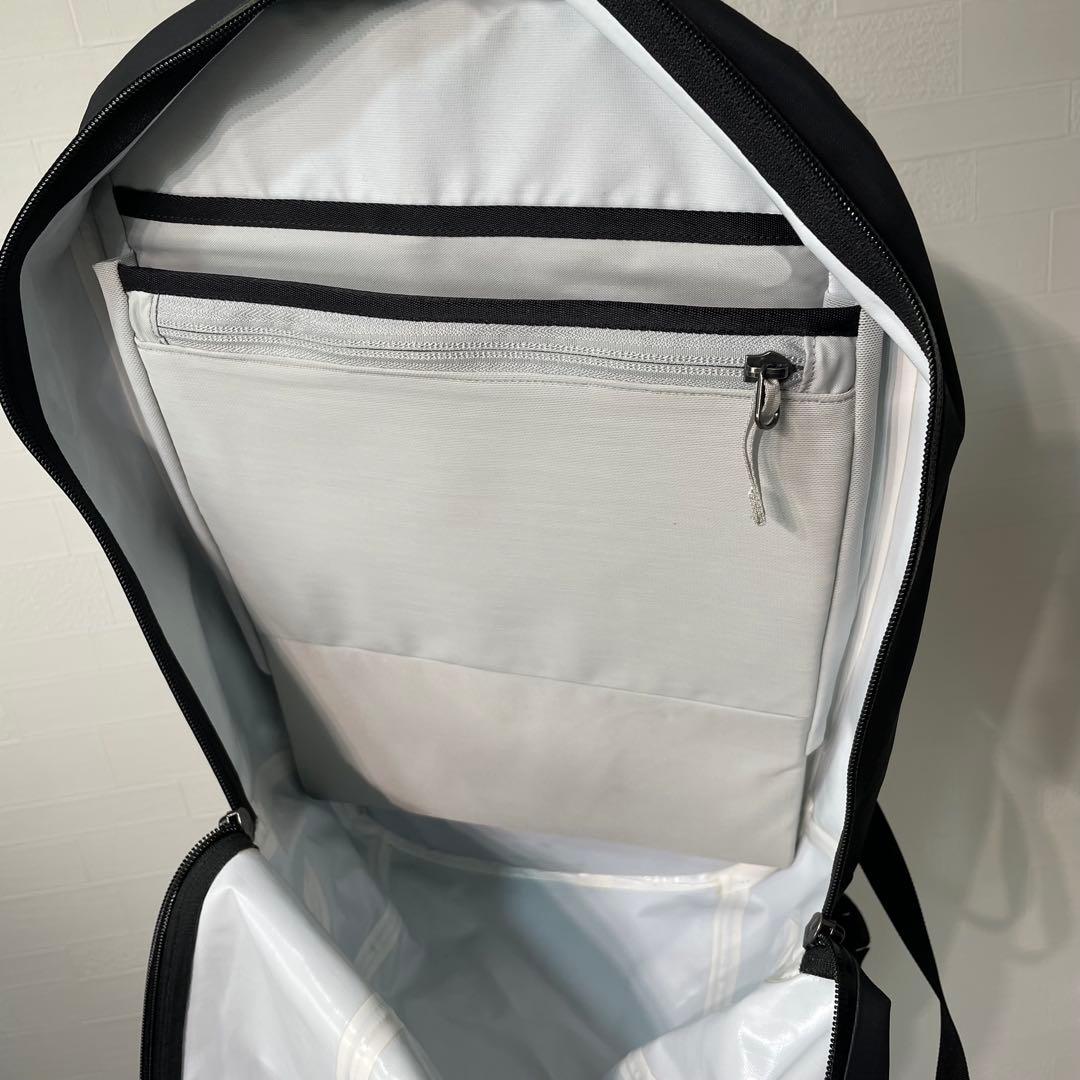 バッグ ARC'TERYX GRANVILLE 16