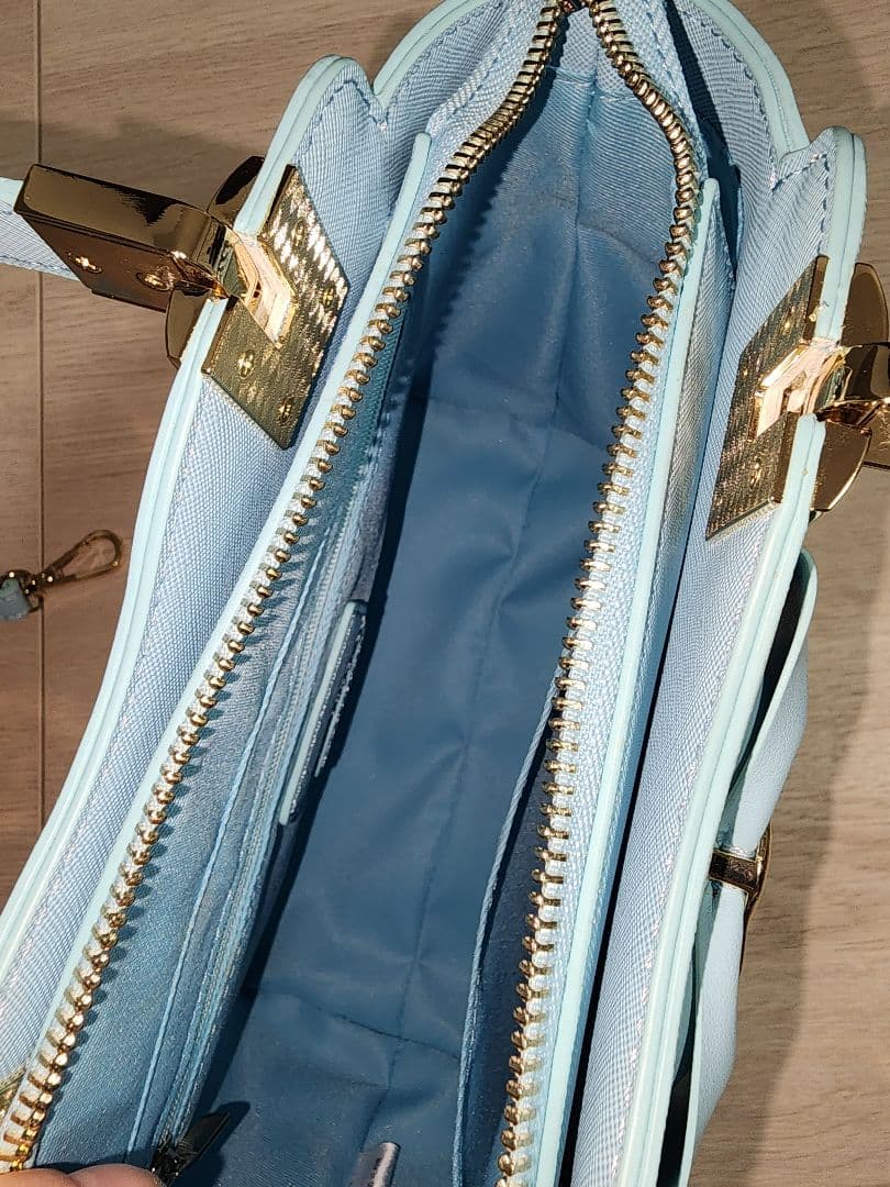 & chouette シナモロール ハンドバッグ シナモン