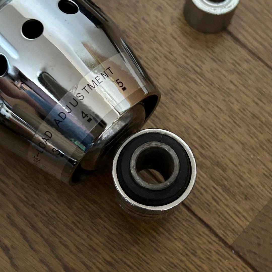 HARLEY DAVIDSON 純正リアサス ハーレー V-ROD系