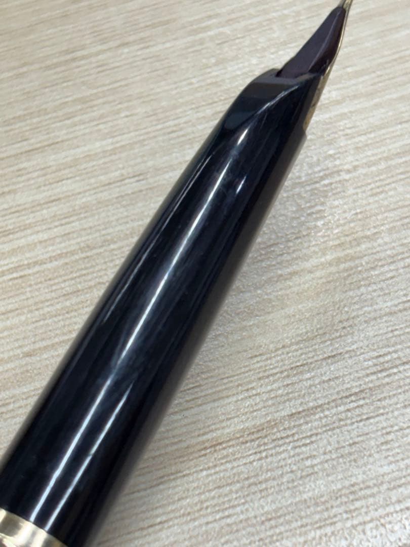 PILOT パイロット　万年筆　Elite エリート ペン先18K インクなし