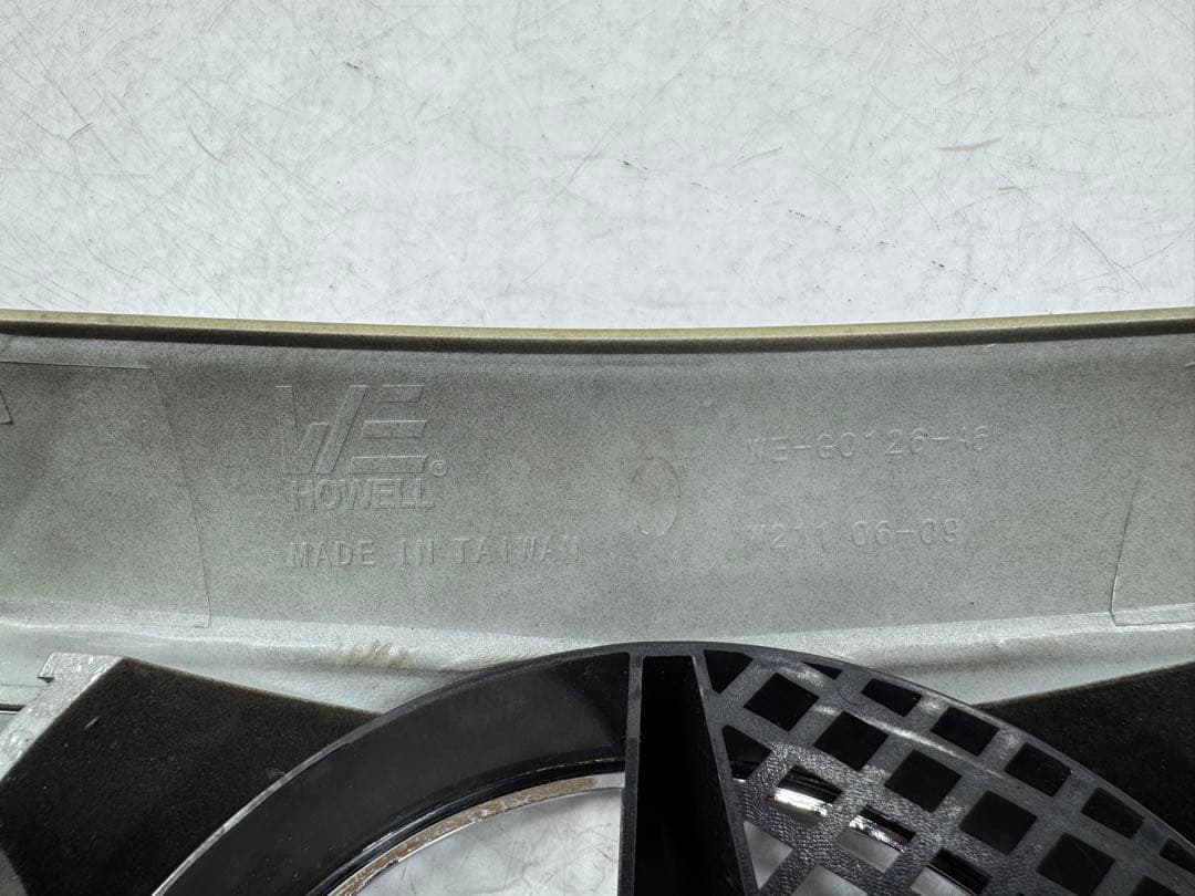 ベンツ Eクラス W211 後期 SLルックグリル ブラック