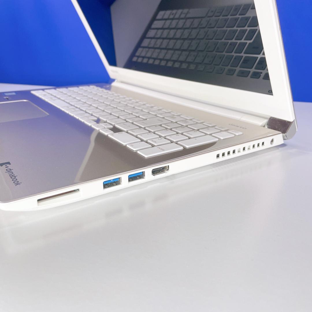 ブルーレイ見れる✨Corei7＆SSD✨バッテリー◎✨薄型ノートパソコンカメラ付