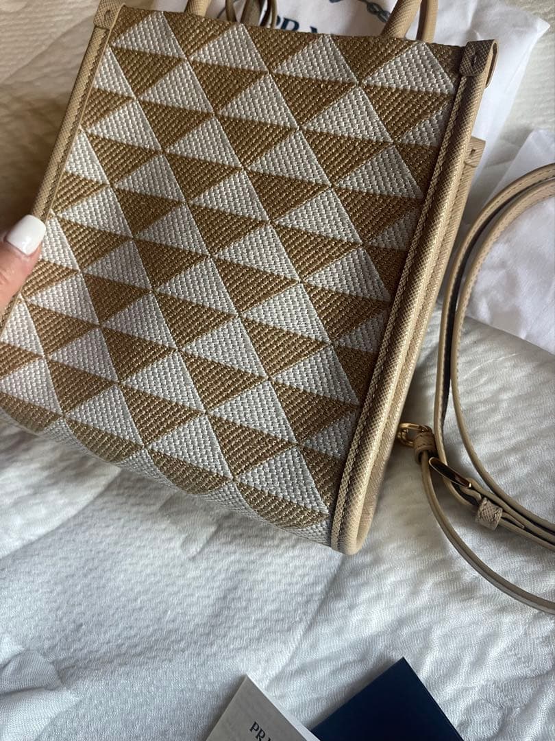 美品♡ プラダ シンボル エンブロイダリーファブリック ミニバッグ