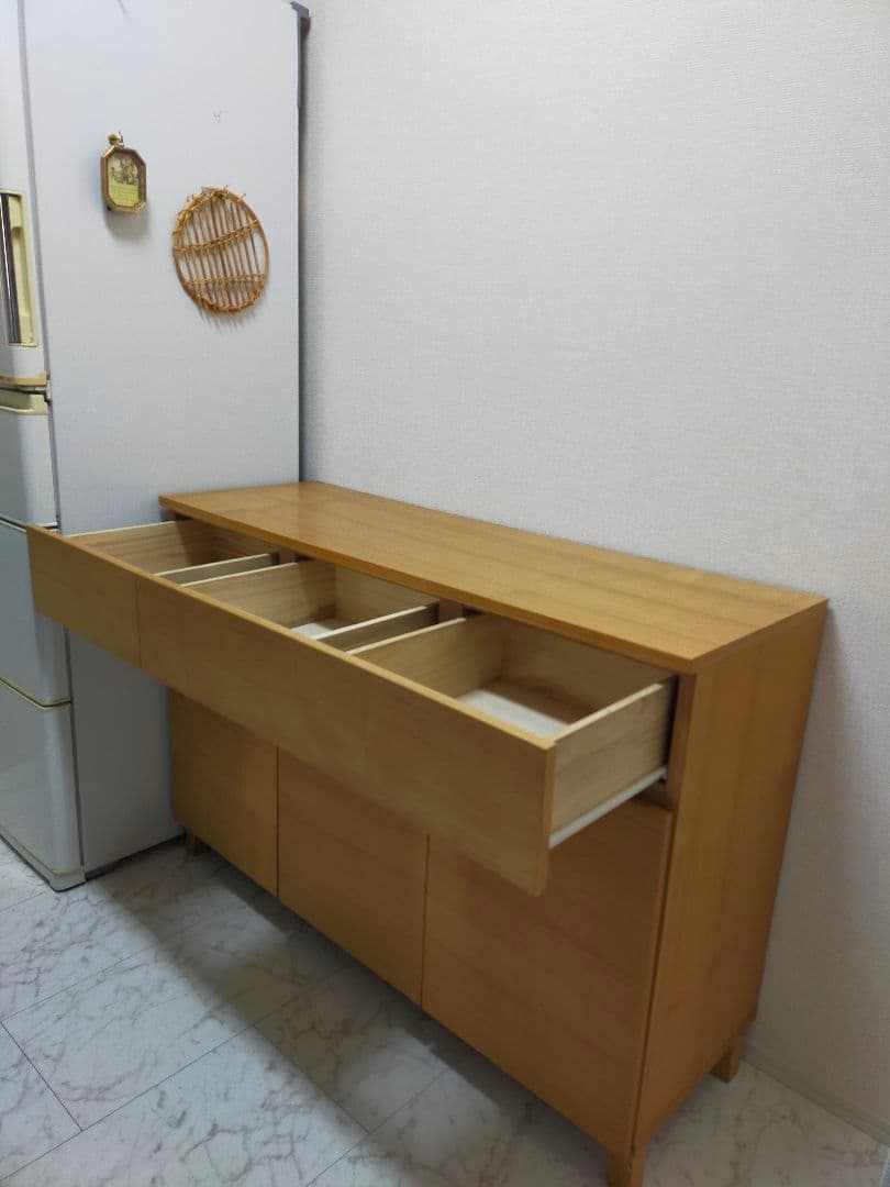 【お値下】無印 タモ材 キャビネット 脚付き