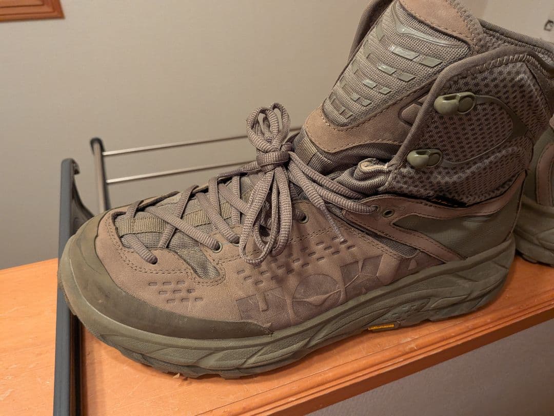 ホカオネオネHOKA ONE ONE TORULTRA HI US12 30cm