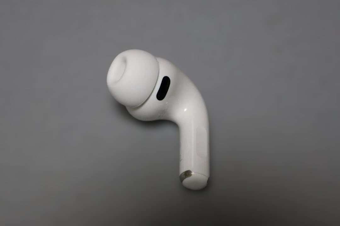 AirPods Pro 3 充電ケース付き