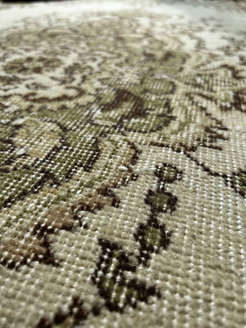 ボタニカル メダリオン　モスグリーン トルコラグ ヴィンテージラグ　雅姫さん