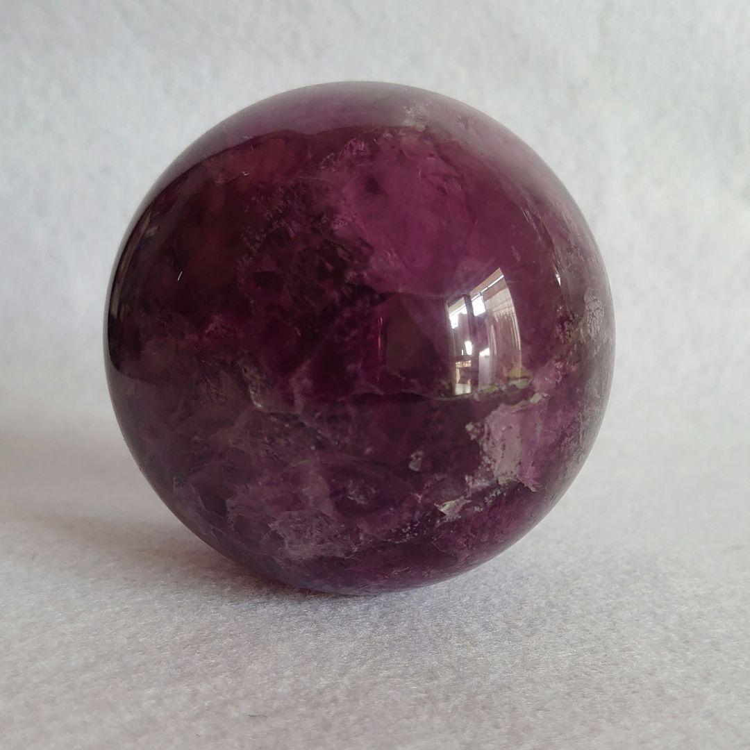 パープルピンクフローライト　丸玉B　素敵な逸品