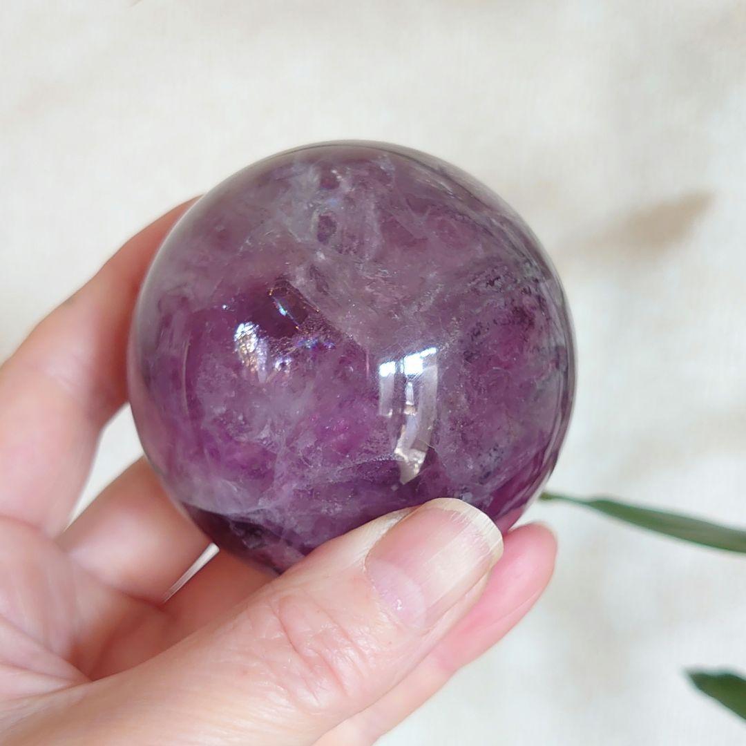 パープルピンクフローライト　丸玉B　素敵な逸品