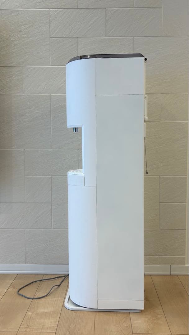 エブリィフレシャス ウォーターサーバー tallカートリッジ4本付き