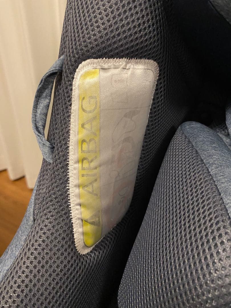 アップリカ　チャイルドシート　クルリラAD 360度回転　ISOFIX＆ベルト