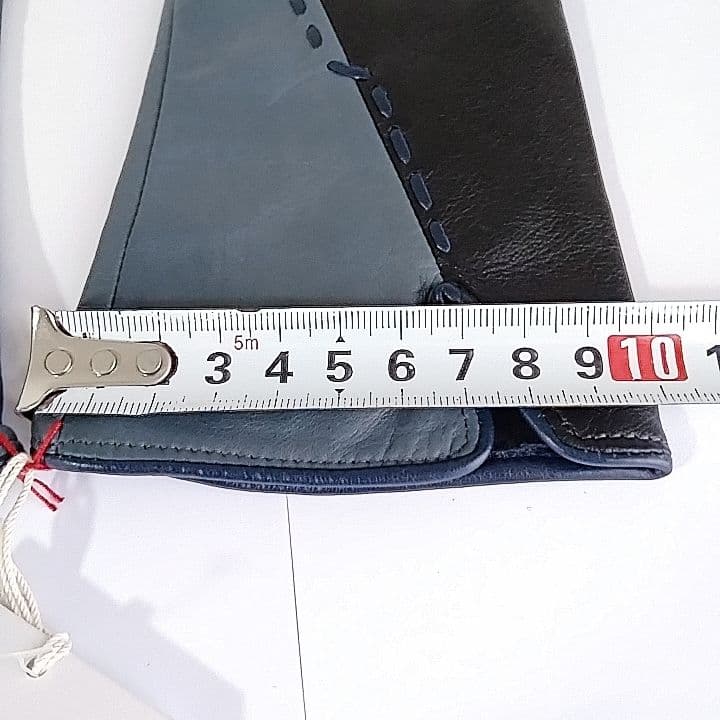 新品　タグ付き　Vivienne Westwood　手袋　レザー　羊革