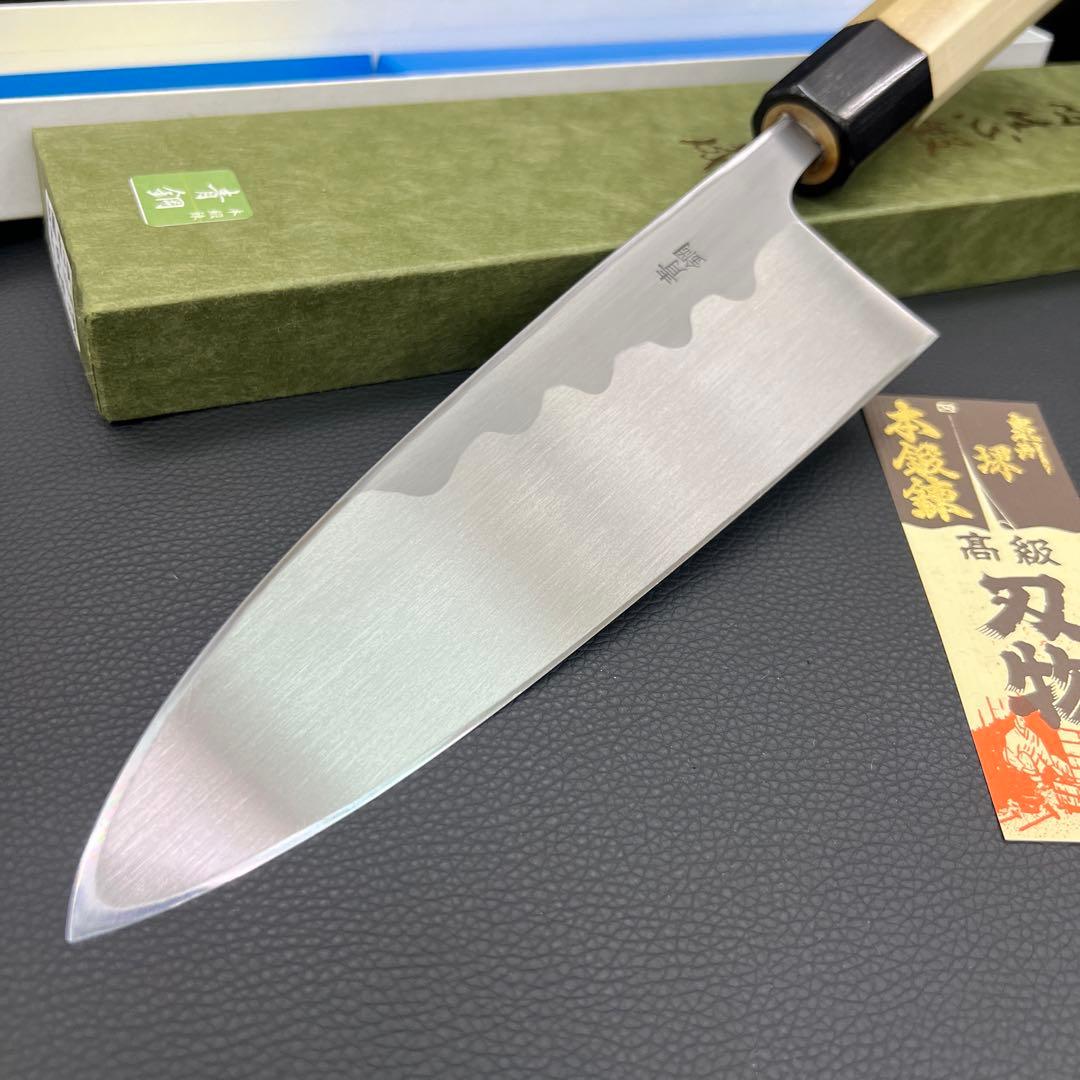 ★新品送料込★堺打刃物青鋼出刃包丁180mm水牛八角柄マチ磨き裏押し右片刃化粧箱