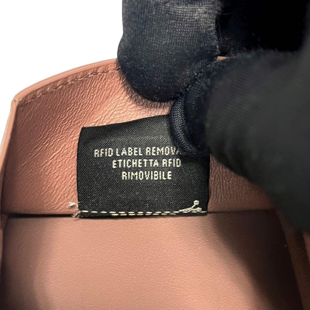 レア✨フェンディ ケース ピーカブー ターンロック レザー ピンク