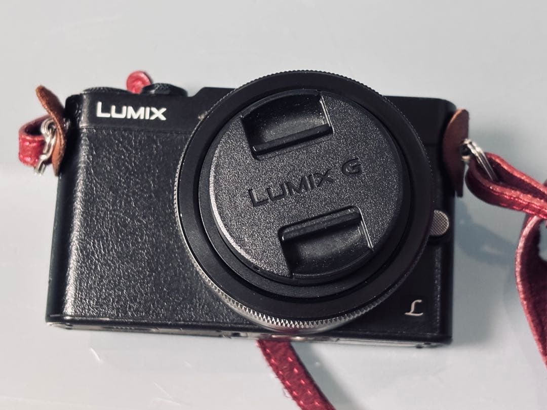 希少 パナソニックLUMIX ミラーレス一眼カメラ DMC-GM5-K レンズ付