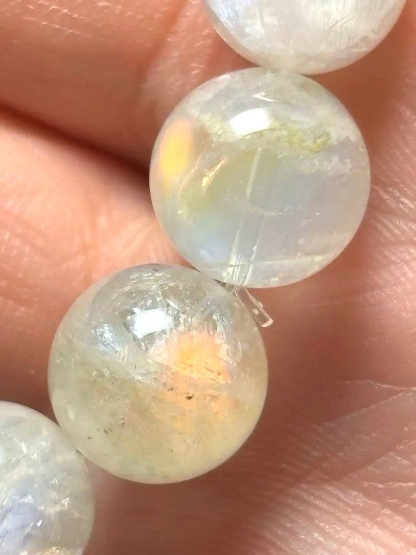 マダガスカル産　レインボームーンストーンブレス10.4㎜（新品未使用）希少サイズ