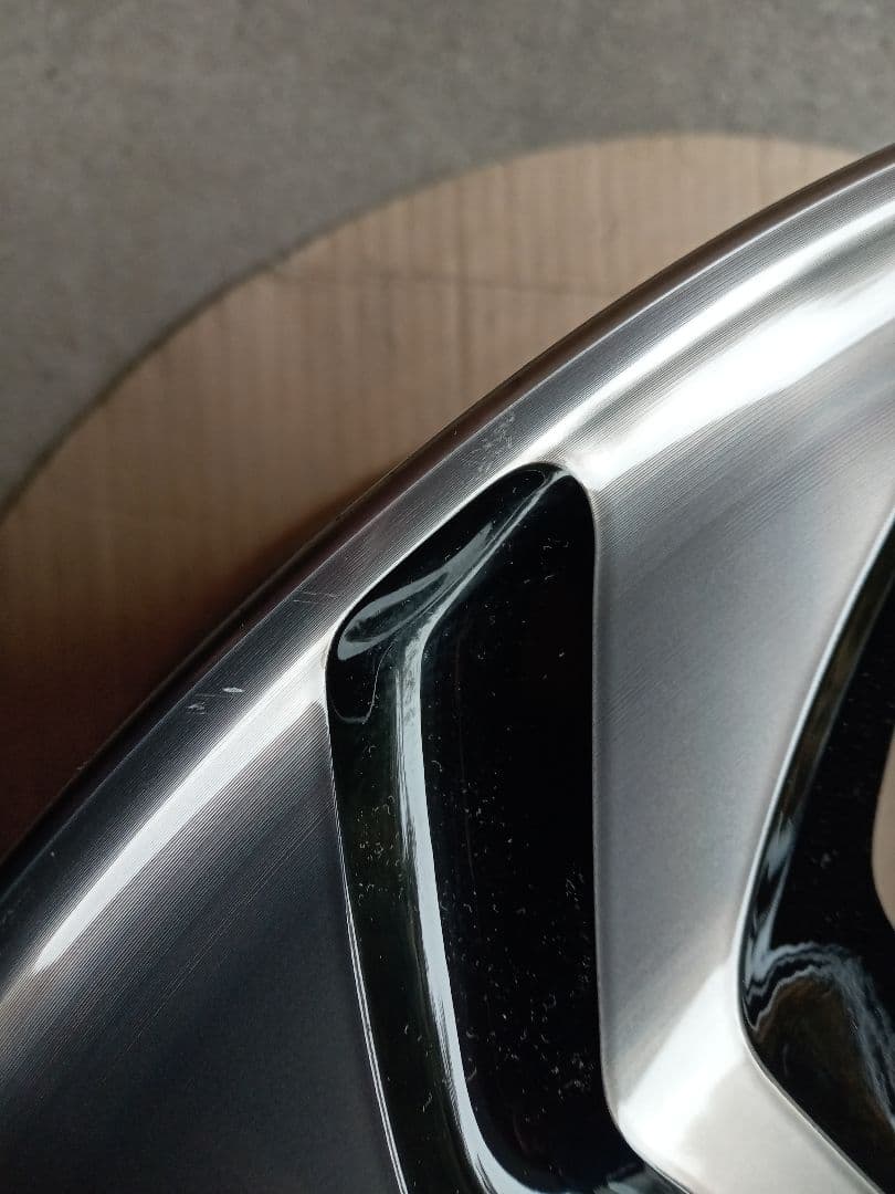 ジェイド純正ホイール