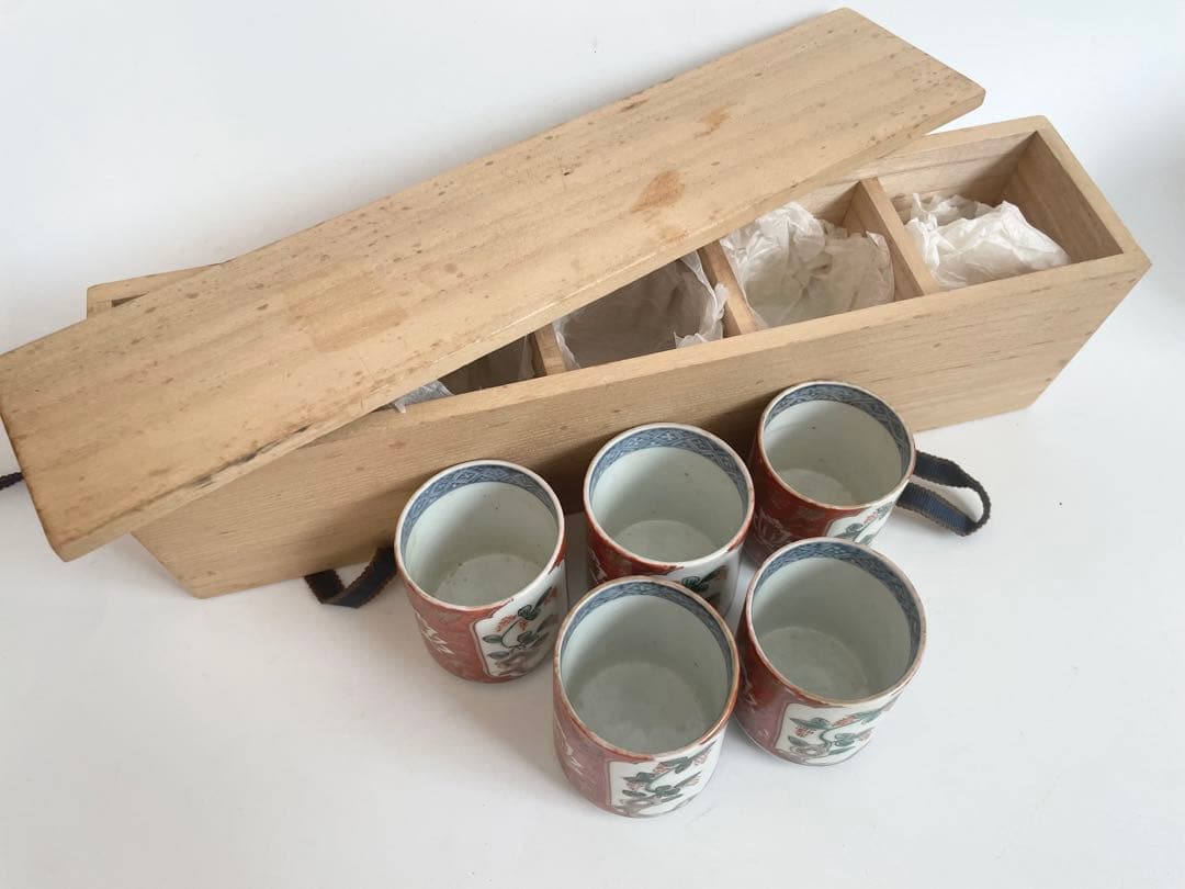 骨董　アンティーク　古伊万里　色絵　覗き猪口　　5客　筒杯　共箱